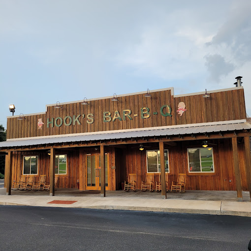 Hook's BBQ outisde view