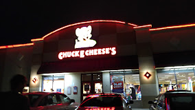 Chuck E. Cheese outside view